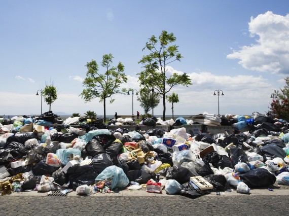 trash2