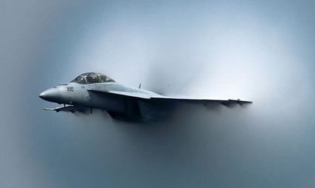 Green-Supersonic-Jet.jpg