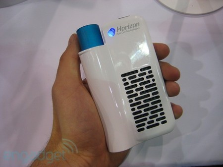 Horizon’s-MiniPak-fuel-cell-charger1.jpg