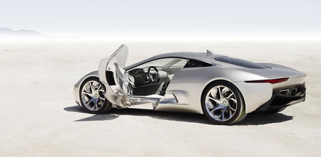 Jaguar-C-X75-Concept-supercar-2.jpg