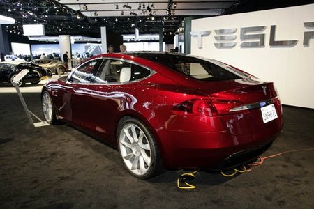Tesla-Model-S-2.jpg