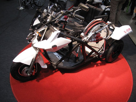 Wheelchair-Vehicle-1.jpg
