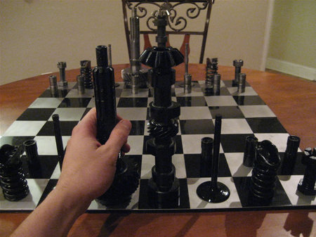 auto_parts_chess_set_3.jpg