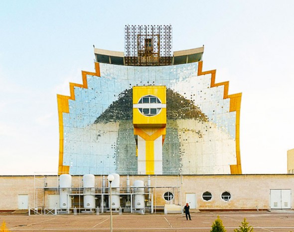 uzbekistan-solar-oven-2