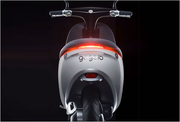 gogoro-smart-scooter-5