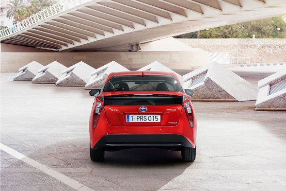 toyota-prius-hybrid-4