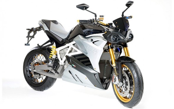 energica-eva-electric-superbike-designboom-03-818x511