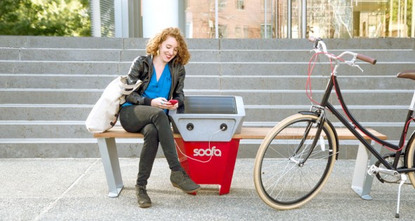 solar-powered-charging-bench_290516_01