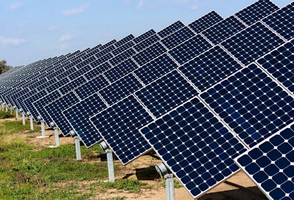 Solar-power-plant-